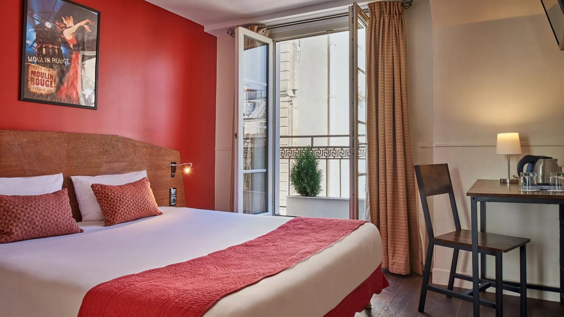 פריז Hotel Moulin Plaza By Happyculture