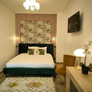 Hotell Le Twelve