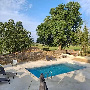 Granit Et Ecorce Hébergement de vacances Cheminas